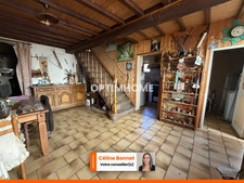 Grande maison de village à rénover