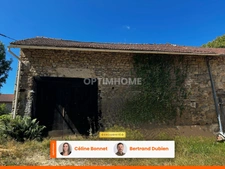 Ensemble immobilier : maison 164m2 et dépendances sur 9466m2 de parcelles