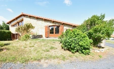 GRANDE MAISON EN PIERRE DE 216,5m2 / PARCELLE 1600m2