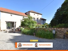 Ensemble immobilier : maison 164m2 et dépendances sur 9466m2 de parcelles