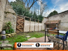 EXCLUSIVITE / Maison de village avec garage et petit jardin / 63190 Moissat