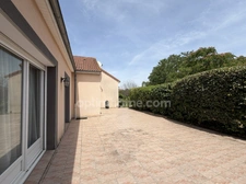 MAISON 121m2 - 3 CHAMBRES - GARAGE - JARDIN 