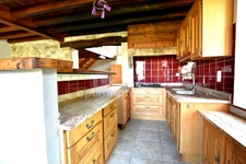 GRANDE MAISON EN PIERRE DE 216,5m2 / PARCELLE 1600m2