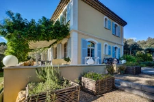 Bastide à vendre 9 pièces Proche de AIX EN PROVENCE (13)