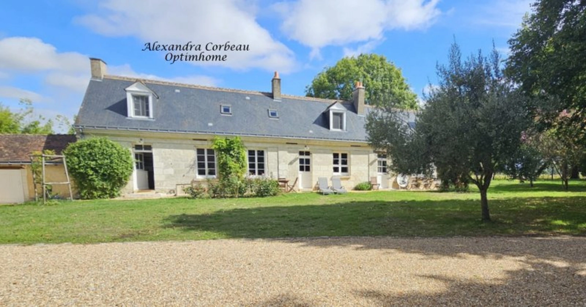 Maison 8 pièces 193 m² · à Neuille Pont Pierre · 193 m² · 495 000 €