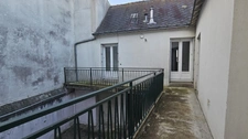Maison avec fort potentiel 10 pièces MONTVAL-SUR-LOIR (72)