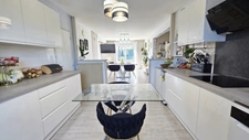 ⭐ Noyant-Villages – Maison de plain-pied 3 chambres avec jardin arboré, grand garage et commerces à pied