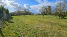 Terrain à vendre  CHANNAY SUR LATHAN (37)