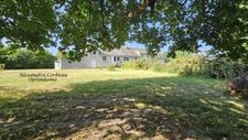 Ensemble immobilier de rapport – 3 logements et 2 hangars sur plus de 5 000 m² LA PELLERINE (49)
