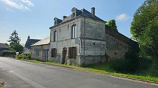 🏡 À vendre – Authentique maison en pierre avec grand terrain et potentiel d’agrandissement