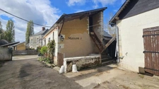 Ensemble immobilier GENNETEIL (49)
