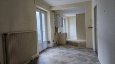 Maison avec fort potentiel 10 pièces MONTVAL-SUR-LOIR (72)