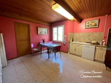 MAISON CONTEMPORAINE 10 PIECES 227 M²