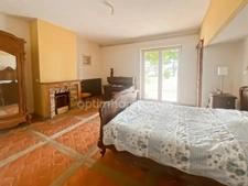 PROPRIETE D'EXCEPTION AVEC 8 HECTARES, 2 LACS - VUE IMPRENABLE SUR LES PYRENES - CASTERA VAERDUZAN (32)