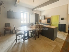 PROPRIETE D'EXCEPTION AVEC 8 HECTARES, 2 LACS - VUE IMPRENABLE SUR LES PYRENES - CASTERA VAERDUZAN (32)