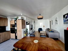 Aubervilliers — Rue André Karman | Superbe 4 pièces de 84 m² avec grand balcon, parking & potager sur le toit ! (93)