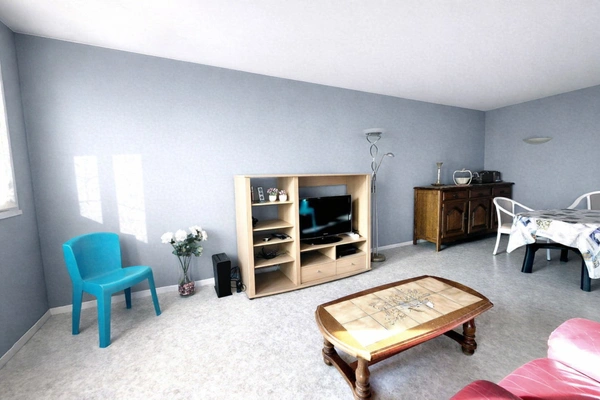 Appartement à vendre 4 pièces avec loggia fermée, cave et parking ASNIERES SUR SEINE (92)