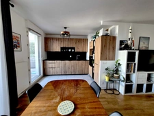Aubervilliers — Rue André Karman | Superbe 4 pièces de 84 m² avec grand balcon, parking & potager sur le toit ! (93)