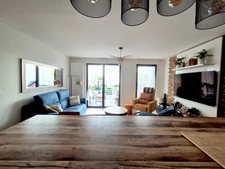 For sale 4-room family apartment with terrace and private garden – Berges de Seine / Beaujon district CLICHY (92)