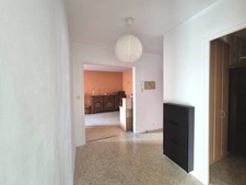 Appartement à vendre 4 pièces avec loggia fermée, cave et parking en sous sol ASNIERES SUR SEINE (92)