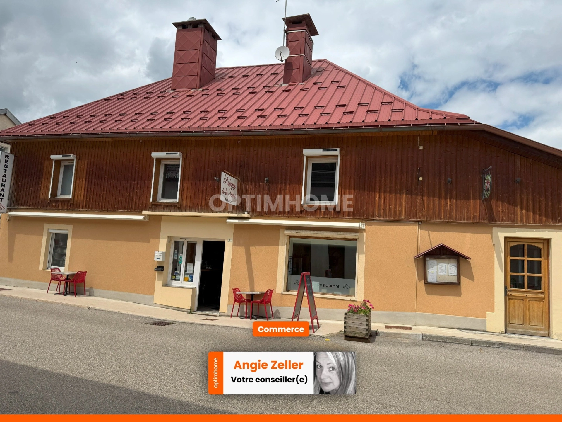 10 pièces 365 m² · à Foncine le Haut · 365 m² · 137 500 €