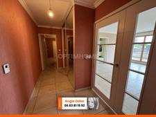 Appartement - 4 pièces  - 105 m² - GENAS (69)