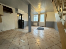 Maison de ville - 4 pièces - 71 m² à MONTALIEU VERCIEU (38)