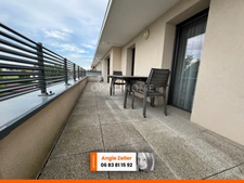 Appartement - 4 pièces  - 105 m² - GENAS (69)