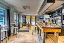 Murs - ensemble immobilier - commerce + F5