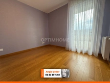 Appartement - 4 pièces  - 105 m² - GENAS (69)