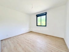 Maison neuve à vendre 5 pièces 109 m² habitables VILLEFRANCHE SUR CHER (41) sous garantie décennale, à proximité du centre ville à 10min de Romorantin et de l'axe autoroutier A85 