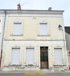 Immeuble de rapport 6 pièces au centre-ville de Selles sur Cher avec sa surface habitable de 170m² 