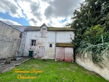 Immeuble de rapport 6 pièces au centre-ville de Selles sur Cher avec sa surface habitable de 170m² 