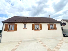 Maison familiale de plain-pied 4 pièces Soings-en-Sologne à 15min de Romorantin et 30min de Blois située dans un cadre naturel et calme 