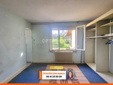 Maison- 134m² - 3 chambres - garage/dépendances - terrain - 82 000€