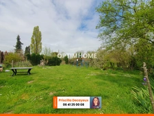Maison plain-pied 128m², 2 chambres, grenier aménageable, terrain/garage, 87 600€
