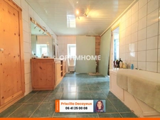 Maison plain-pied 128m², 2 chambres, grenier aménageable, terrain/garage, 87 600€