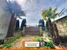 Maison plain-pied 128m², 2 chambres, grenier aménageable, terrain/garage, 87 600€