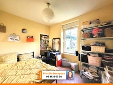 Ensemble immobilier à rénover - 2 maisons individuelles - terrain - garage - 98 500 €