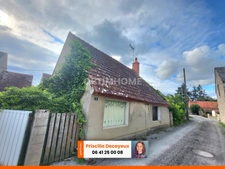 Ensemble immobilier à rénover - 2 maisons individuelles - terrain - garage - 98 500 €