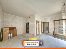 Ensemble immobilier à rénover - 2 maisons individuelles - terrain -  82 000€