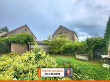Ensemble immobilier à rénover - 2 maisons individuelles - terrain - garage - 98 500 €