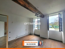 Maison plain-pied 128m², 2 chambres, grenier aménageable, terrain/garage, 87 600€