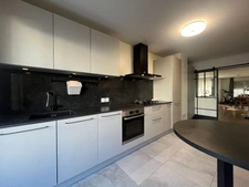 6-room apartment for sale with garage in Lyon 6th arrondissement (69)