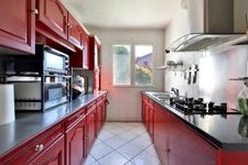 Maison individuelle avec garage à vendre 6 pièces VENISSIEUX (69)