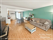 Maison récente, 3 chambres avec jardin - Le Plessis-Brion (Oise)