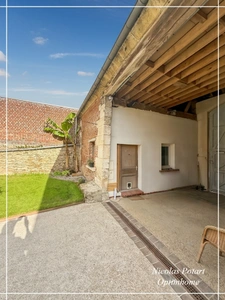 Longère rénovée de caractère avec dépendances et fort potentiel de projets