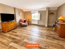 MARGNY-LÈS-COMPIÈGNE – PROPRIÉTÉ CONTEMPORAINE DE 260 m² AVEC DÉPENDANCE DE PLUS DE 170 M²