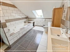 Moulin du XIIIe siècle – 600 m² – 20 couchages – Fort potentiel gîtes / événementiel – 1h de Paris