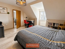MARGNY-LÈS-COMPIÈGNE – PROPRIÉTÉ CONTEMPORAINE DE 260 m² AVEC DÉPENDANCE DE PLUS DE 170 M²